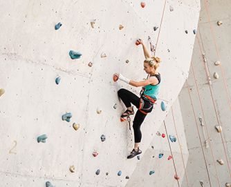 Gym climbing with MAXIM ropes